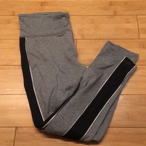 Madden cropped work out leggings!
